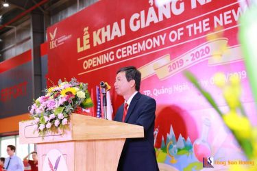 LỄ KHAI GIẢNG NĂM HỌC MỚI - IEC QUẢNG NGÃI !