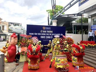 BÀN GIAO VÀ KHAI TRƯƠNG “TRUNG TÂM TIÊM CHỦNG VACXIN VNVC”