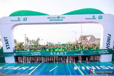 Giải chạy 60 năm Vietcombank “VẠN TRÁI TIM – MỘT NIỀM TIN”