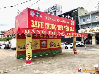 Bàn giao 5 gian hàng bánh trung thu Yến Sào tại Đà Nẵng