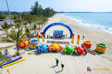 Hoạt Động Team Building Toray Vsip 2024 Tại Bãi Biển Mỹ Khê