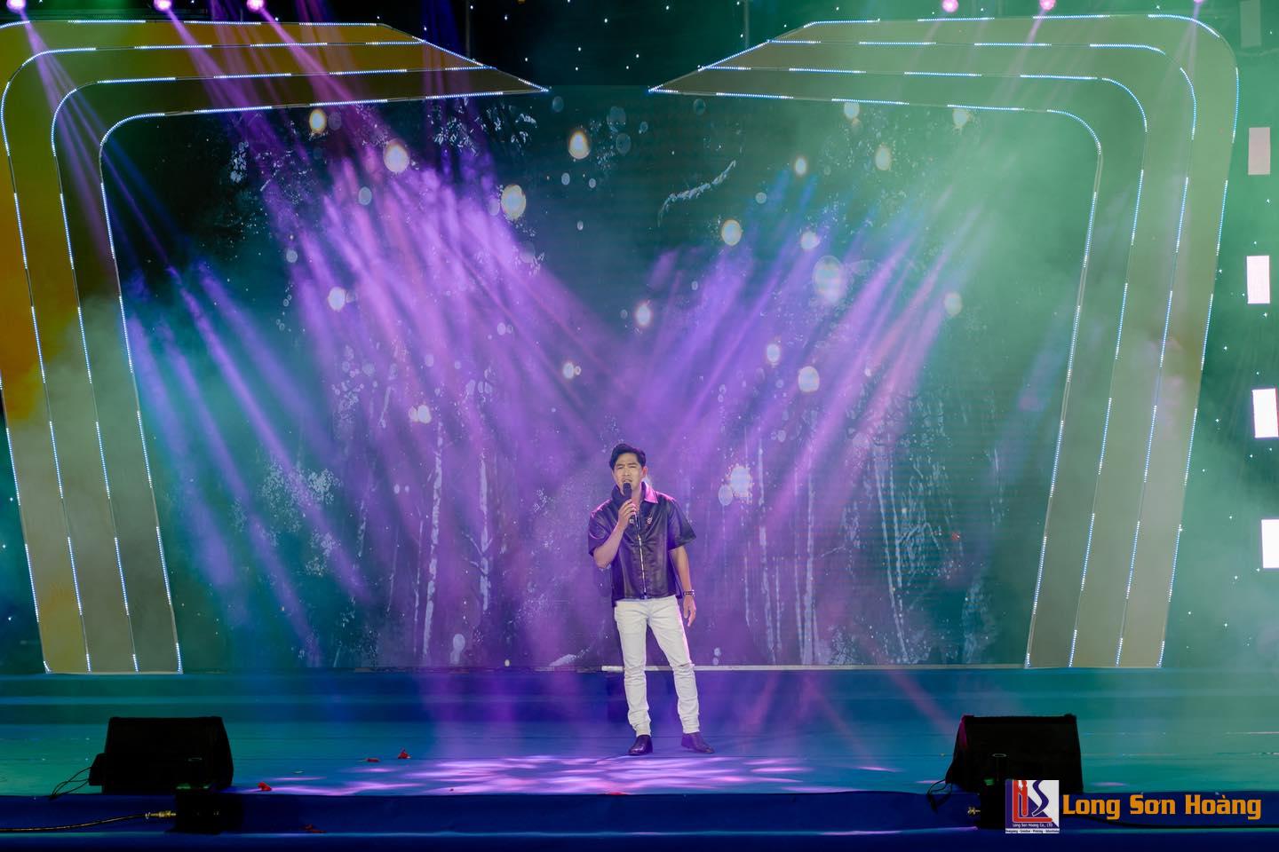 Đêm Nhạc Thanh Âm Thời Gian – Gây Quỹ Học Bổng & Kỷ Niệm 50 Năm Trường Số 1 Tư Nghĩa Đêm Nhạc Thanh Âm Thời Gian – Gây Quỹ Học Bổng & Kỷ Niệm 50 Năm Trường Số 1 Tư Nghĩa