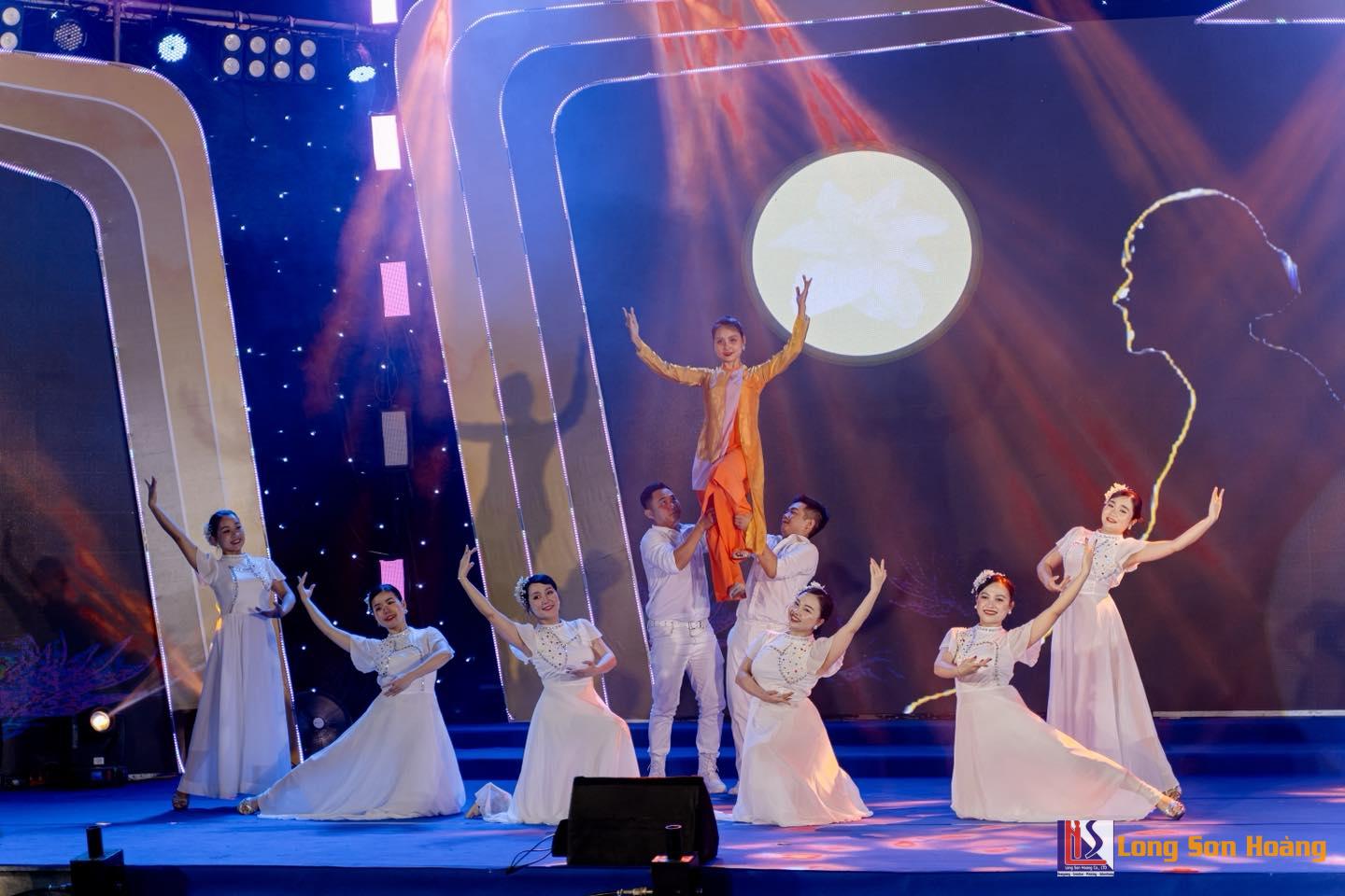 Đêm Nhạc Thanh Âm Thời Gian – Gây Quỹ Học Bổng & Kỷ Niệm 50 Năm Trường Số 1 Tư Nghĩa Đêm Nhạc Thanh Âm Thời Gian – Gây Quỹ Học Bổng & Kỷ Niệm 50 Năm Trường Số 1 Tư Nghĩa