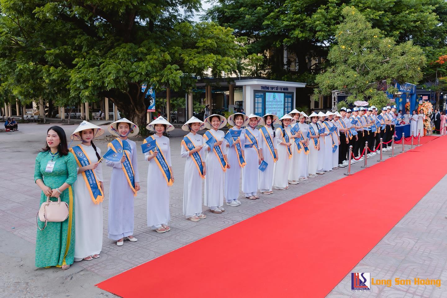 Lễ Kỷ Niệm 50 Thành Lập Trường THPT Số 1 Tư Nghĩa Lễ Kỷ Niệm 50 Thành Lập Trường THPT Số 1 Tư Nghĩa