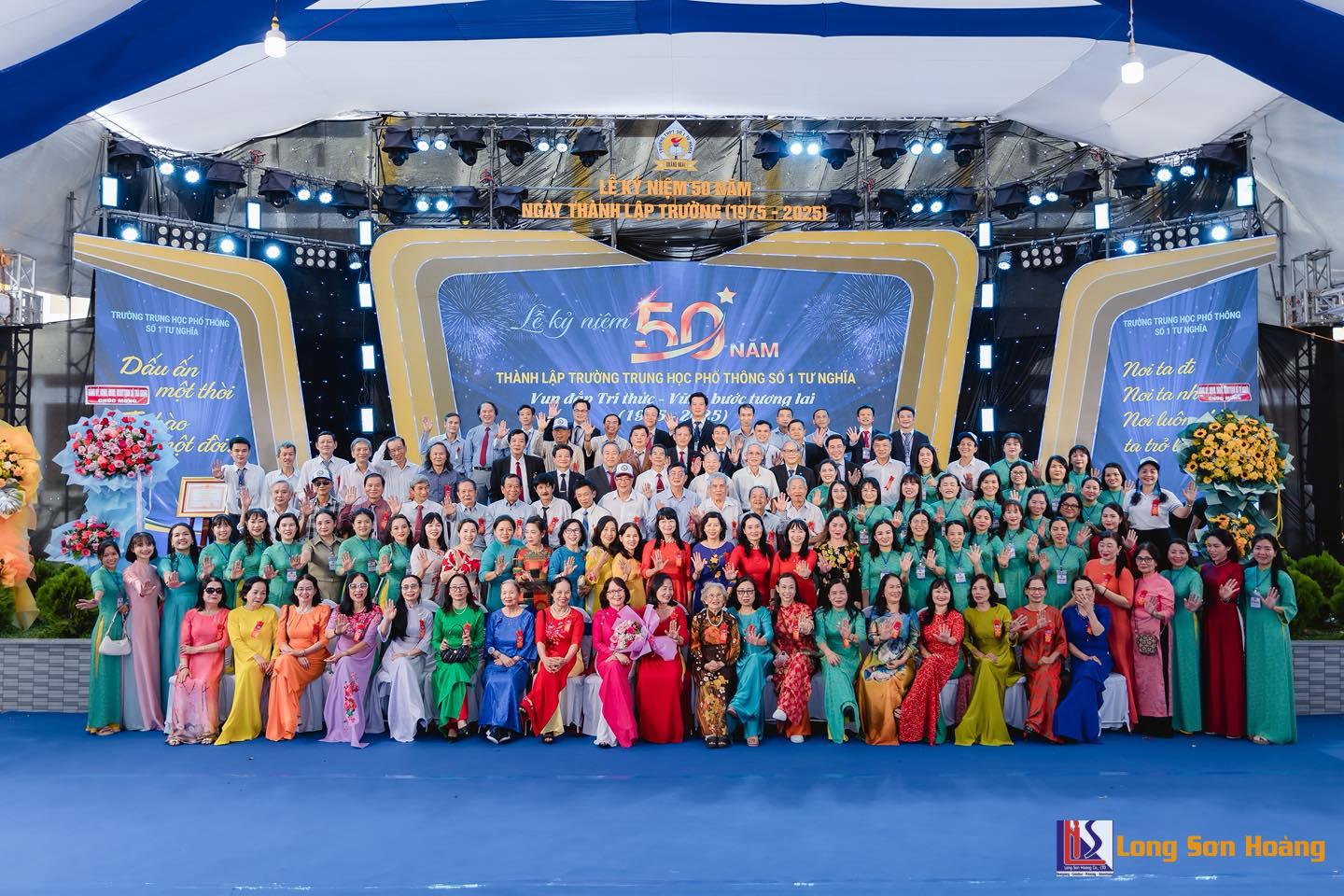 Lễ Kỷ Niệm 50 Thành Lập Trường THPT Số 1 Tư Nghĩa Lễ Kỷ Niệm 50 Thành Lập Trường THPT Số 1 Tư Nghĩa