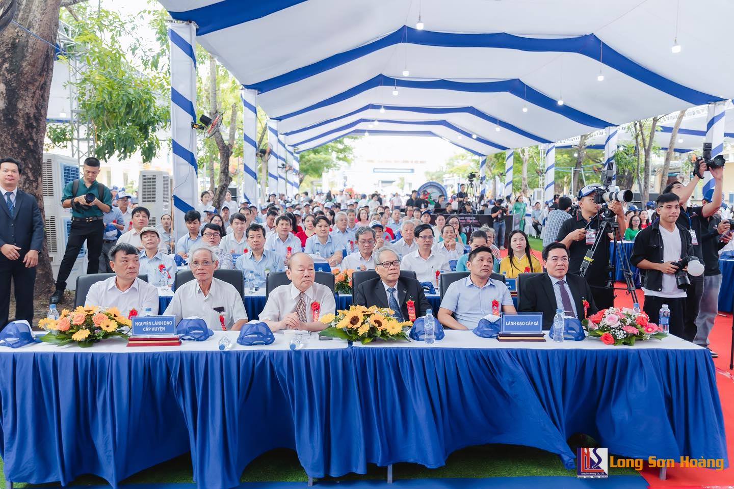 Lễ Kỷ Niệm 50 Thành Lập Trường THPT Số 1 Tư Nghĩa Lễ Kỷ Niệm 50 Thành Lập Trường THPT Số 1 Tư Nghĩa