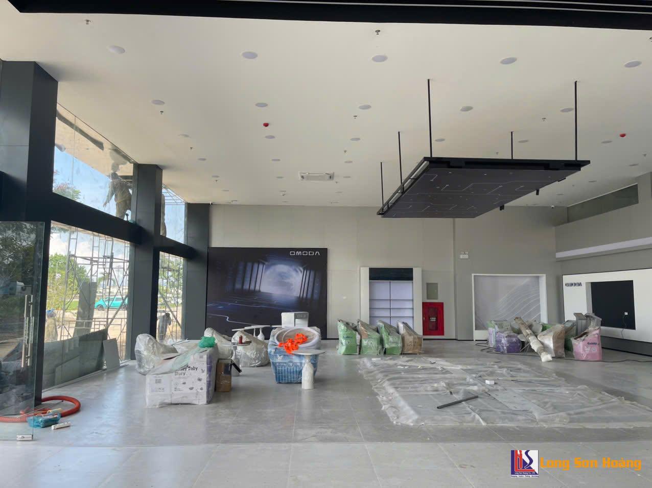 Bàn Giao Công Trình Lắp Đặt ALU Cho Showroom OMODA & JAECOO Quảng Ngãi Bàn Giao Công Trình Lắp Đặt ALU Cho Showroom OMODA & JAECOO Quảng Ngãi